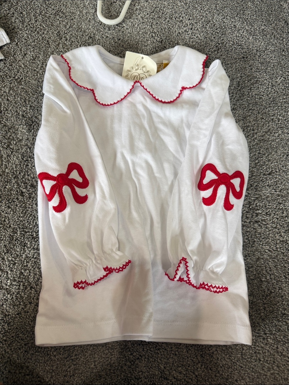The Beaufort Bonnet Company White Top with Red Bow Appliqués